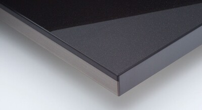 Reflekt- Metallic Black