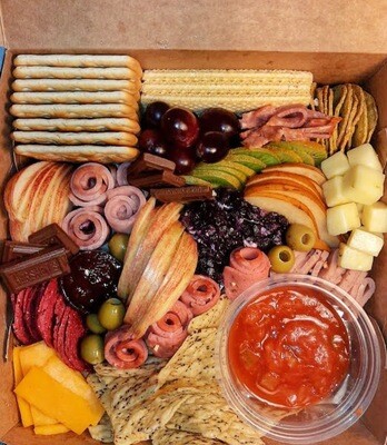 Basic Charcuterie Box