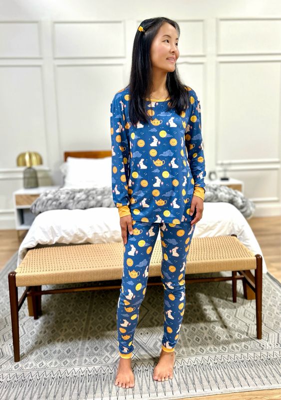 Mid-Autumn Dreams Bamboo 2 Piece Women’s Pajamas