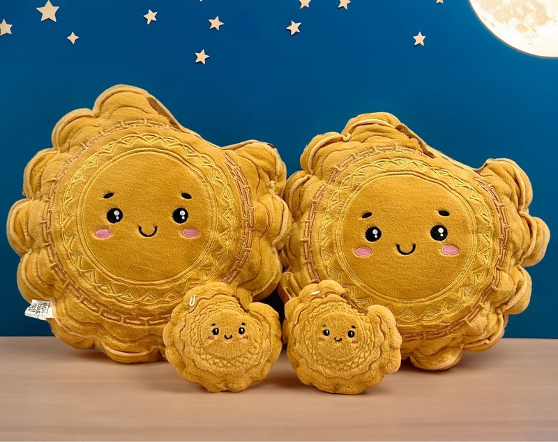 Mooncake Family Plushie Bundle