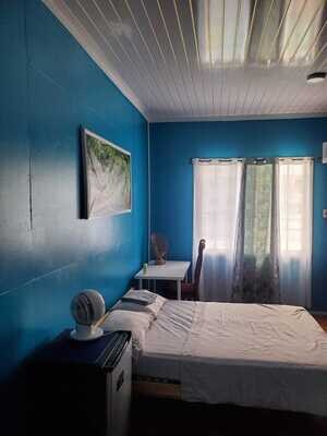 Carri’s B&amp;B Blue