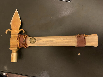 Spontoon Feather . Tomahawk