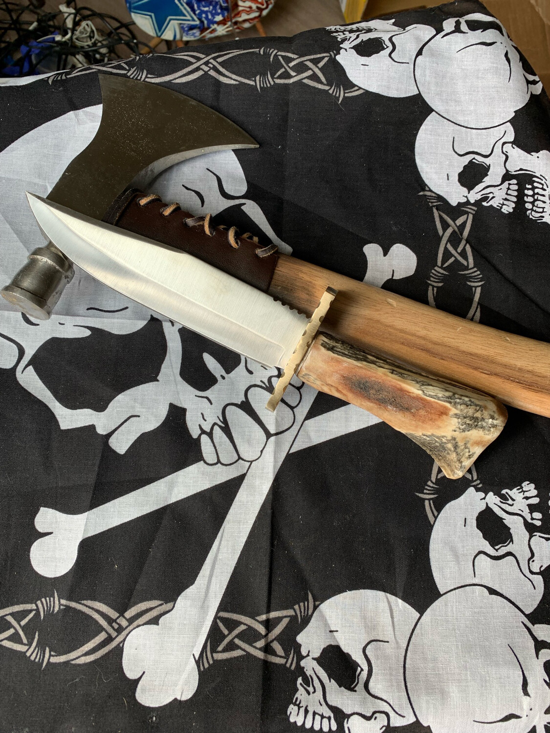 7 inch satin Brush finish Bowie 1095.