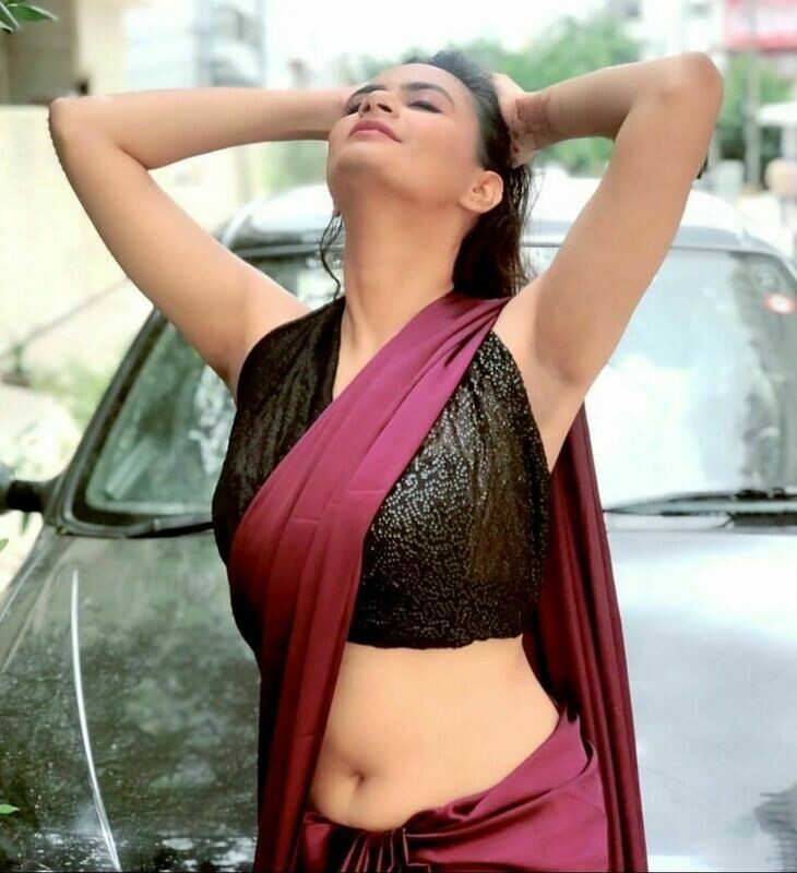 Kolkata Housewife Escorts