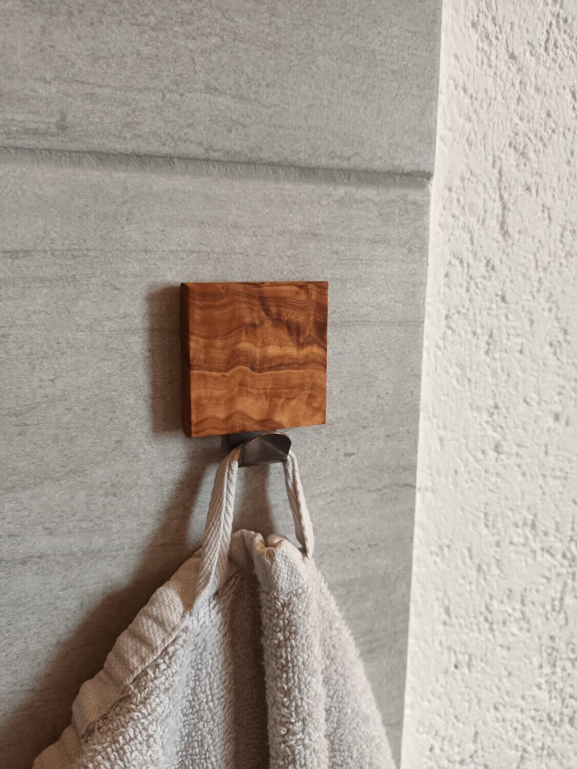 Handtuchhalter Olivenholz und Edelstahl