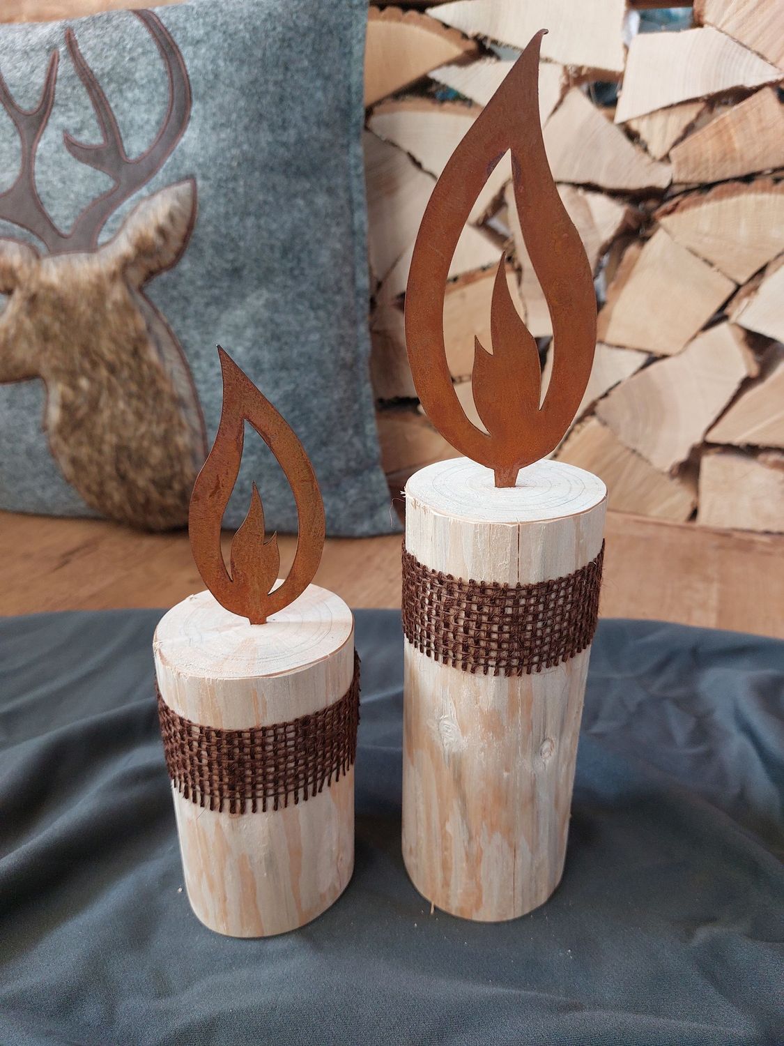 Holzkerze mit Rostflammen 2er Set