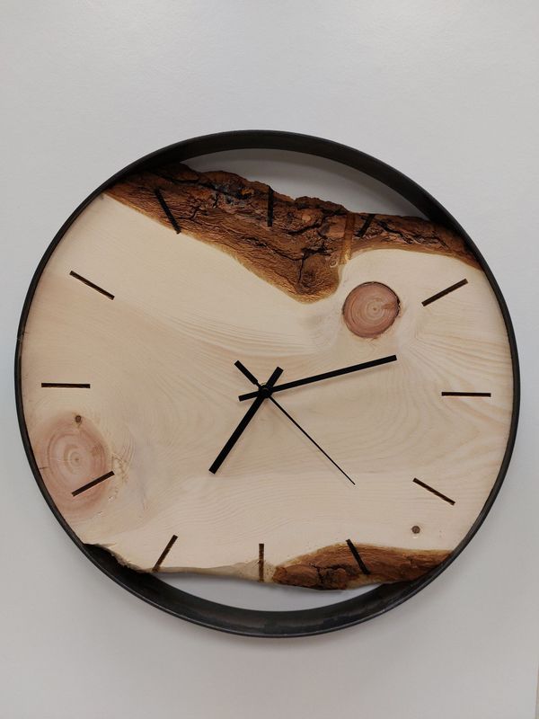 Wanduhr 7 Zirbe 45cm Wanduhr 7 Zirbe 45cm