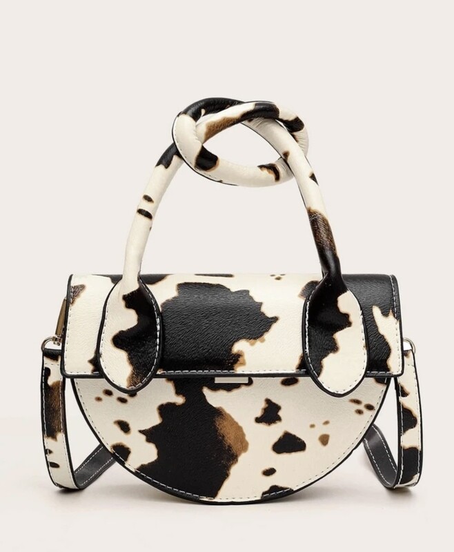 Calorblock flap saddle bag
