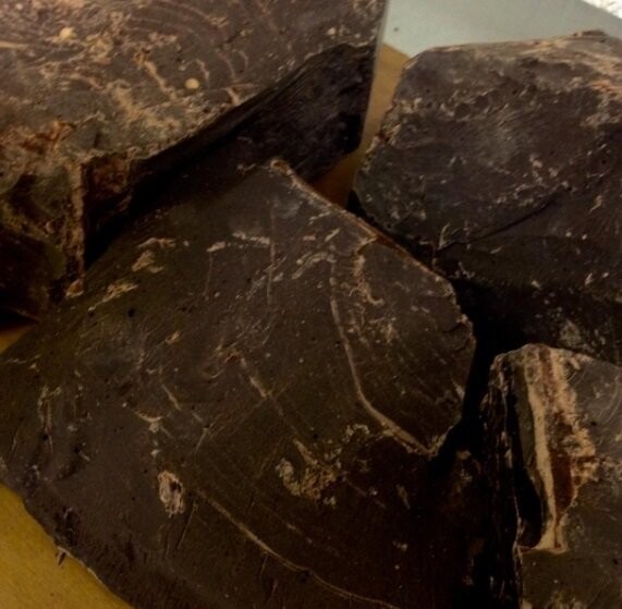 Cacao Paste (Liquor), Organic Peruvian Criolla, small pieces for hot chocolate Cacao Paste (Liquor), Organic Peruvian Criolla, small pieces for hot chocolate