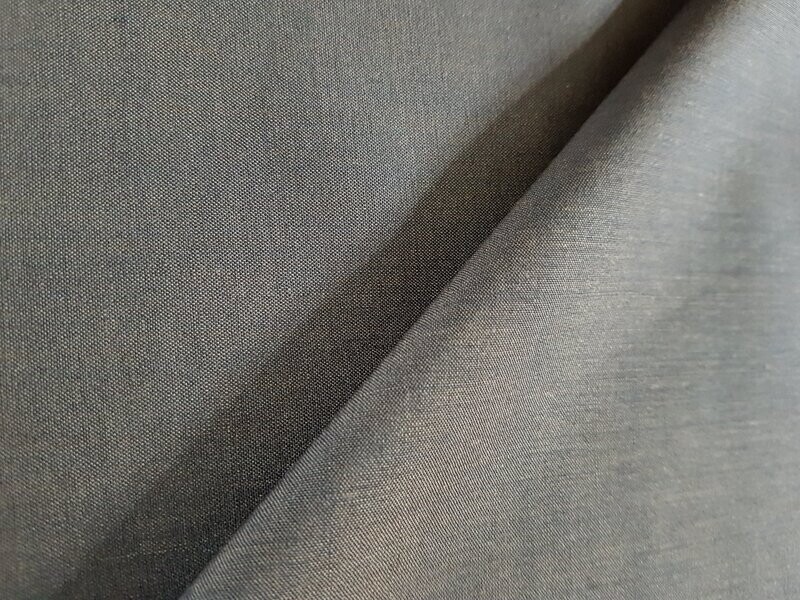 Wolle 100% pure Merino Wool braun Loro Piana REST 1,6m Wolle 100% pure Merino Wool braun Loro Piana REST 1,6m