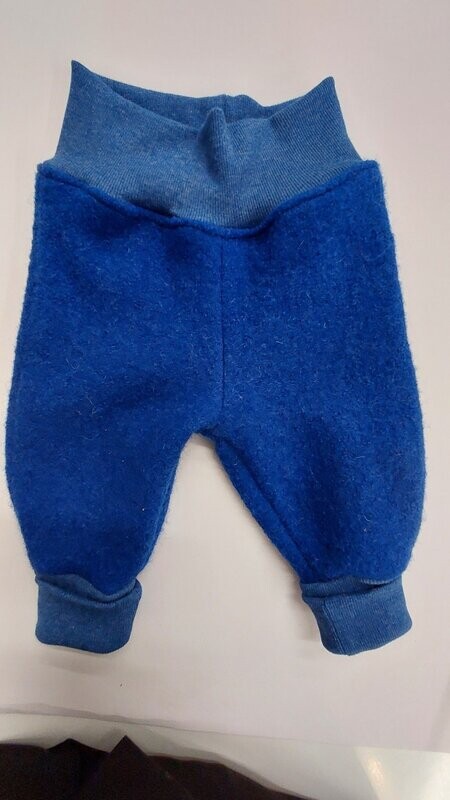 Eiweny Schlupfhose aus Wollwalk Eiweny Schlupfhose aus Wollwalk