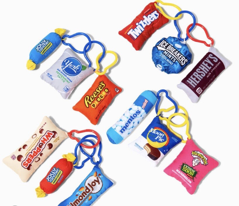 S.O.S Snacks On Snacks Fun size Collectables