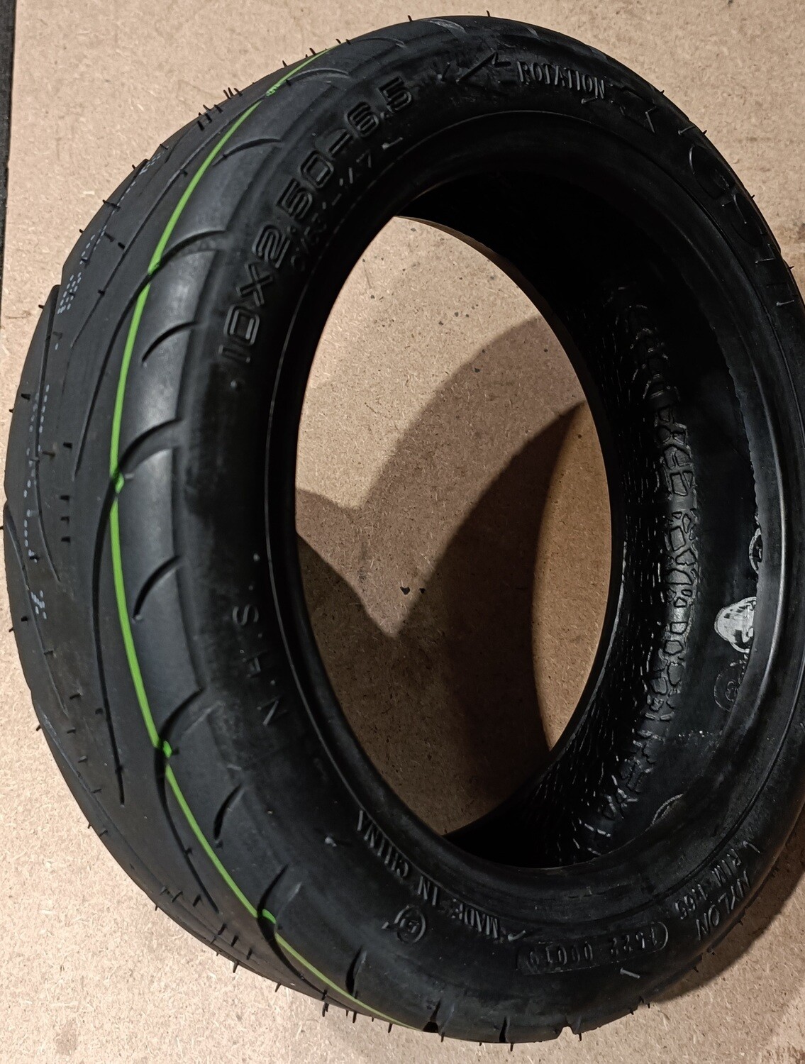 CST 10x2.5-6.5 (60/70-6.5 10") Tyre (Green line, tubeless) suit Ninebot Max