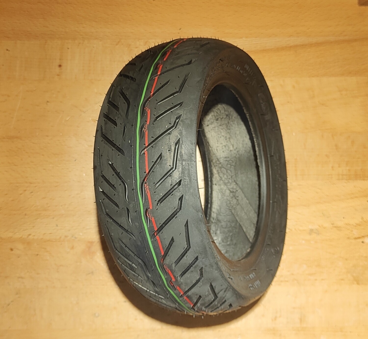 CST 10x3.00-6 (10x3 10&quot;) &quot;Performance Road&quot; Tyre (Red / Green line, tubeless)