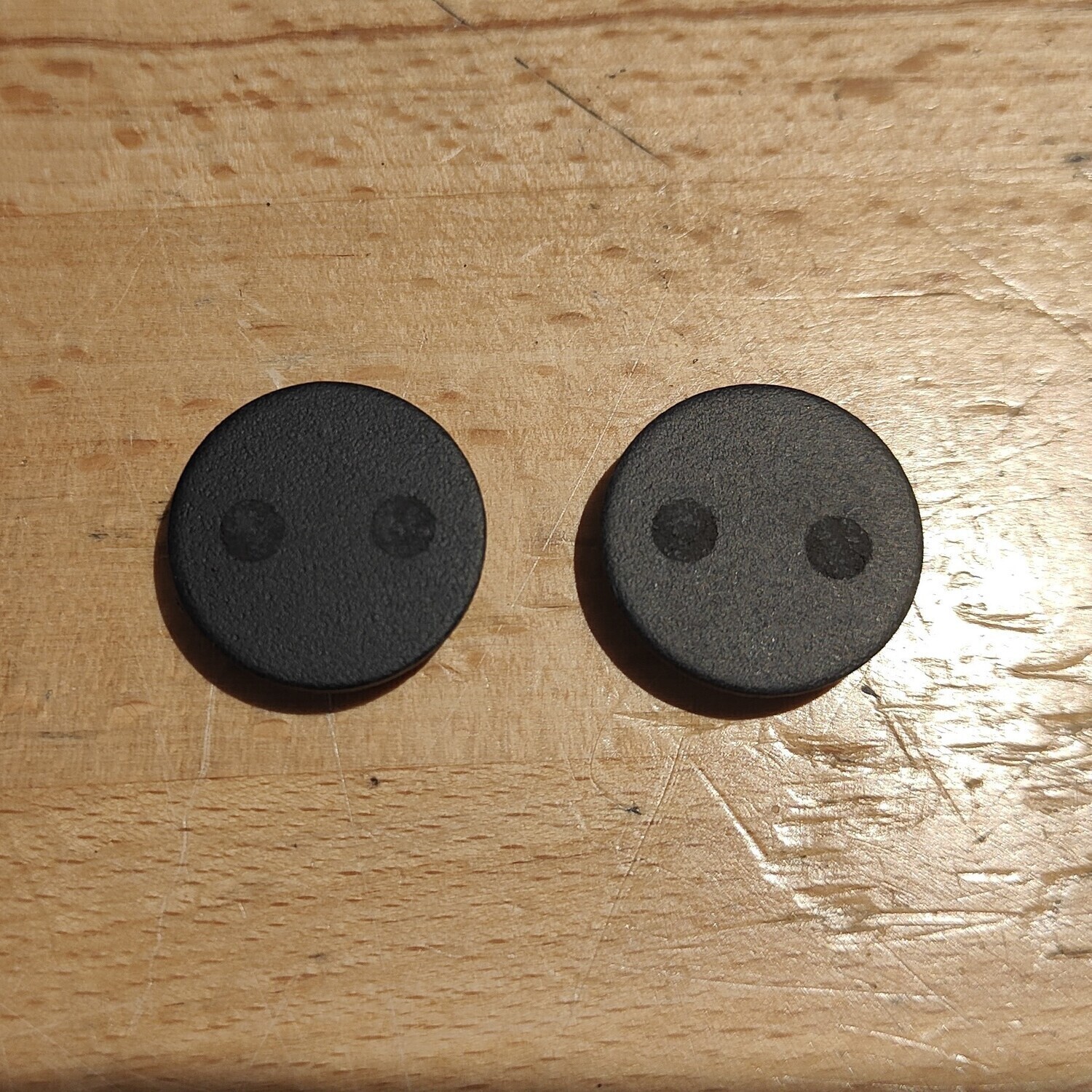 Round 21.6mm Brake Pad, Compound: Resin Semi-Metal