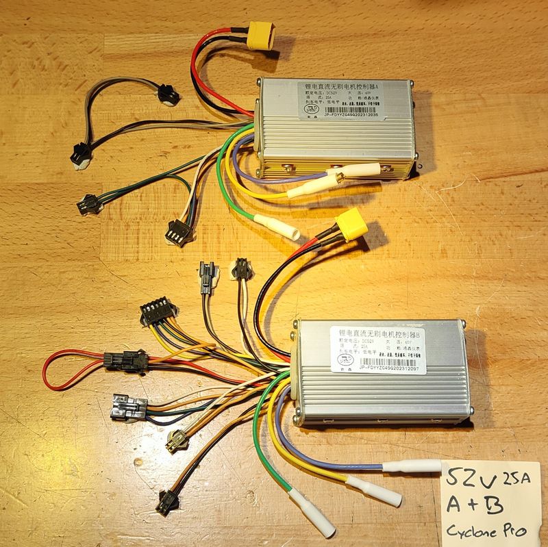 国内外の人気集結！ 52V JST (Black Pro Cyclone Dragon suit Controller 25A 置物