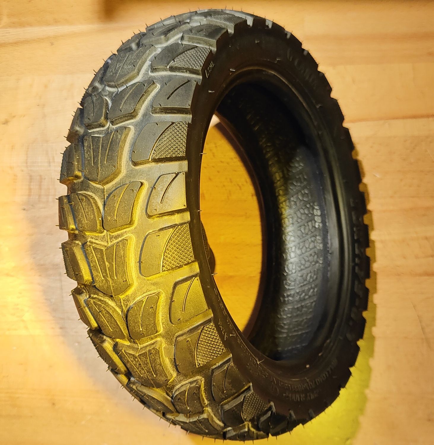 EAKIA 10x2.75-6.5 Semi Off-Road Tyre (tubeless) [J-6207]