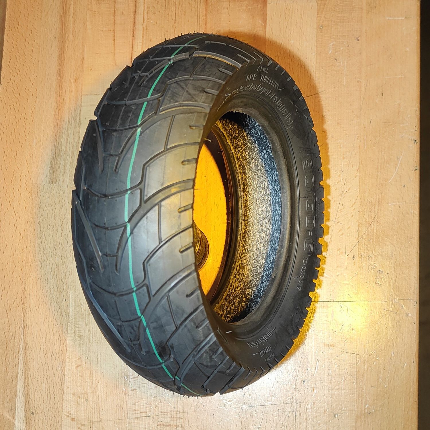 Tuovt 90/60-6 Road Tyre (tubeless) [TD-8008]