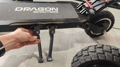Dragon Kick Stand suit GTR V2, Cyclone, Predator, Hurricane, Beast and Lightning  (Kickstand) [Langfeite C3/C5/H1]