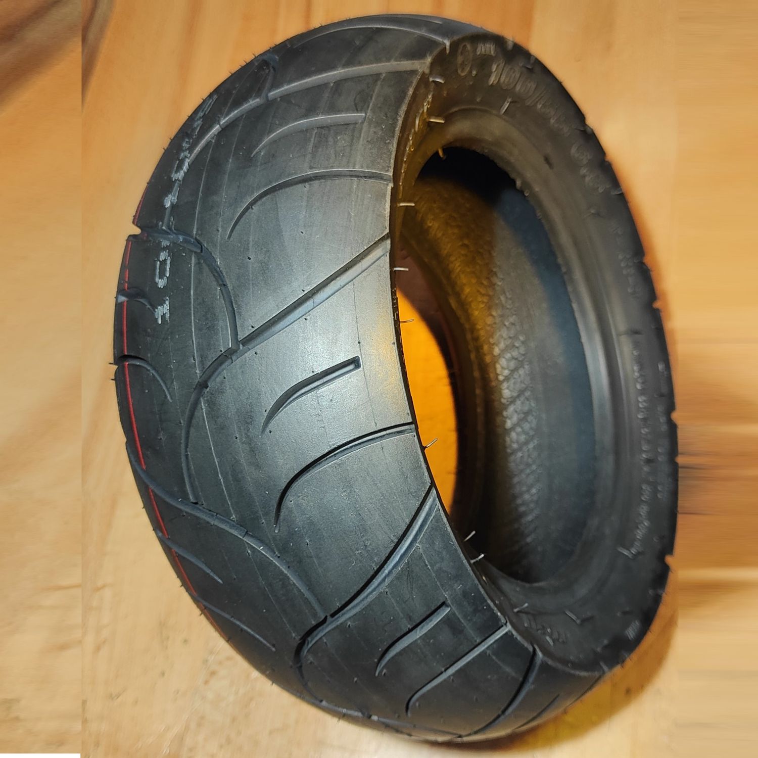 ULIP 100/55-6.5 Road Tyre (tubeless, OSH) [DynoRoad | HP-1005]