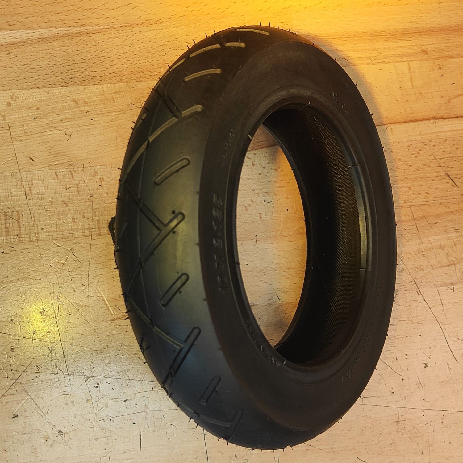 10x2.125 (10&quot;) Tyre (Tube type) [HY-10]