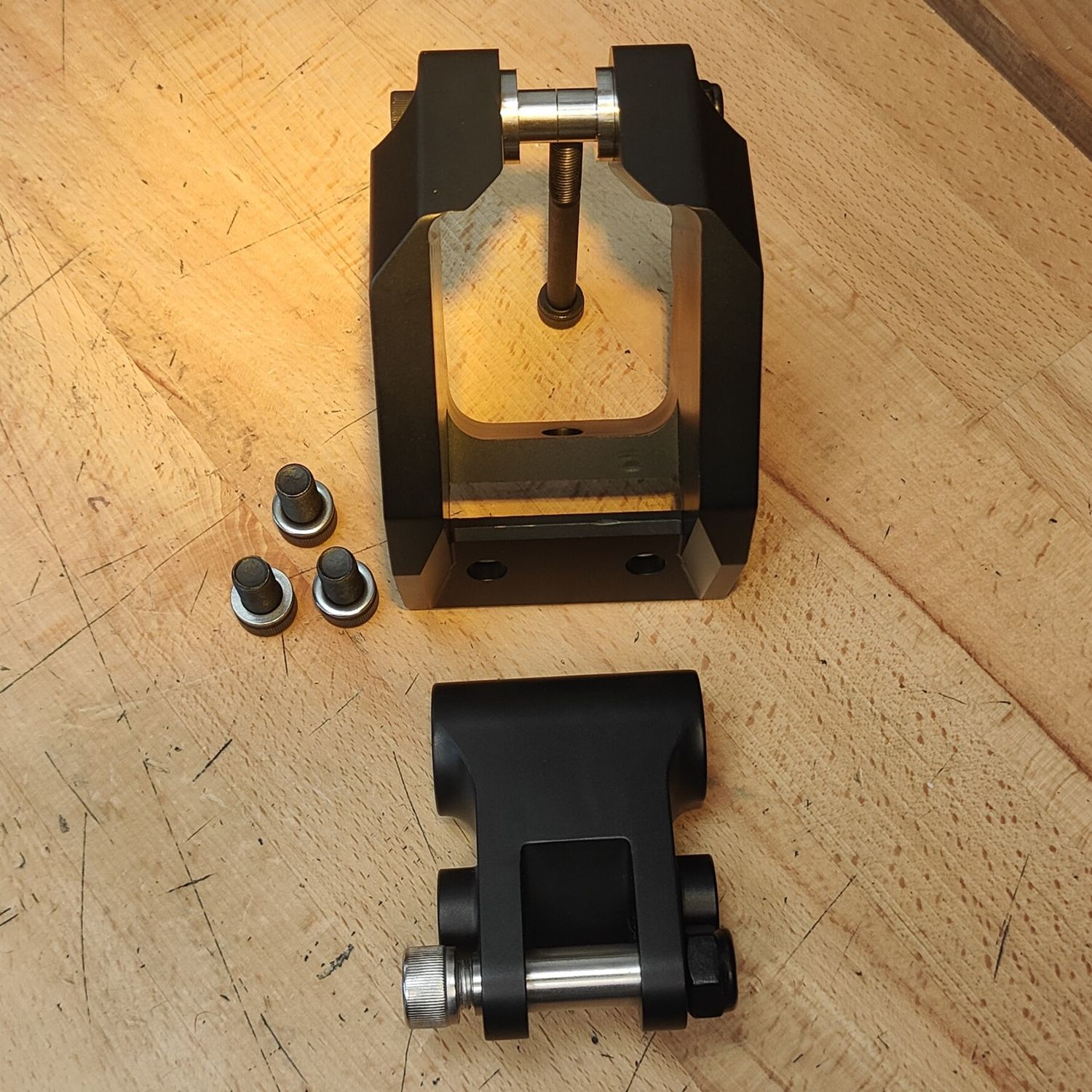 TurboTouch Rear Shock Bracket for Kaabo Wolf Warrior 11/GT [TurboTight|RM]