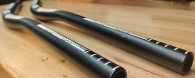 6061 Aluminium Handlebar {720/780mm, 31.8mm}