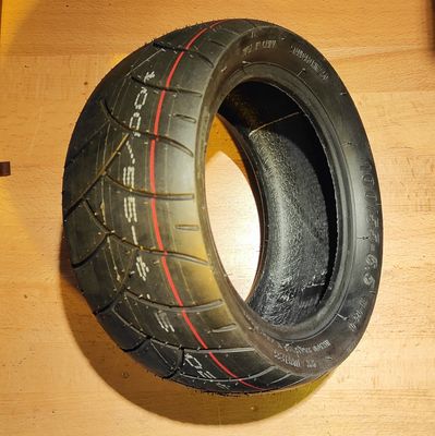 Xuancheng 100/55-6.5 Road Tyre (tubeless, OSH) [DynoRoad | TH-026]