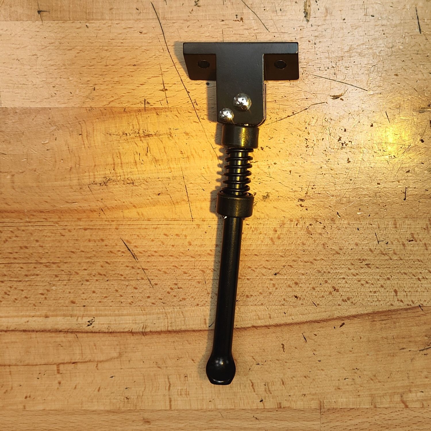 Kick Stand (suit VDM-10 Dragon Raptor / Kaabo Mantis 10)