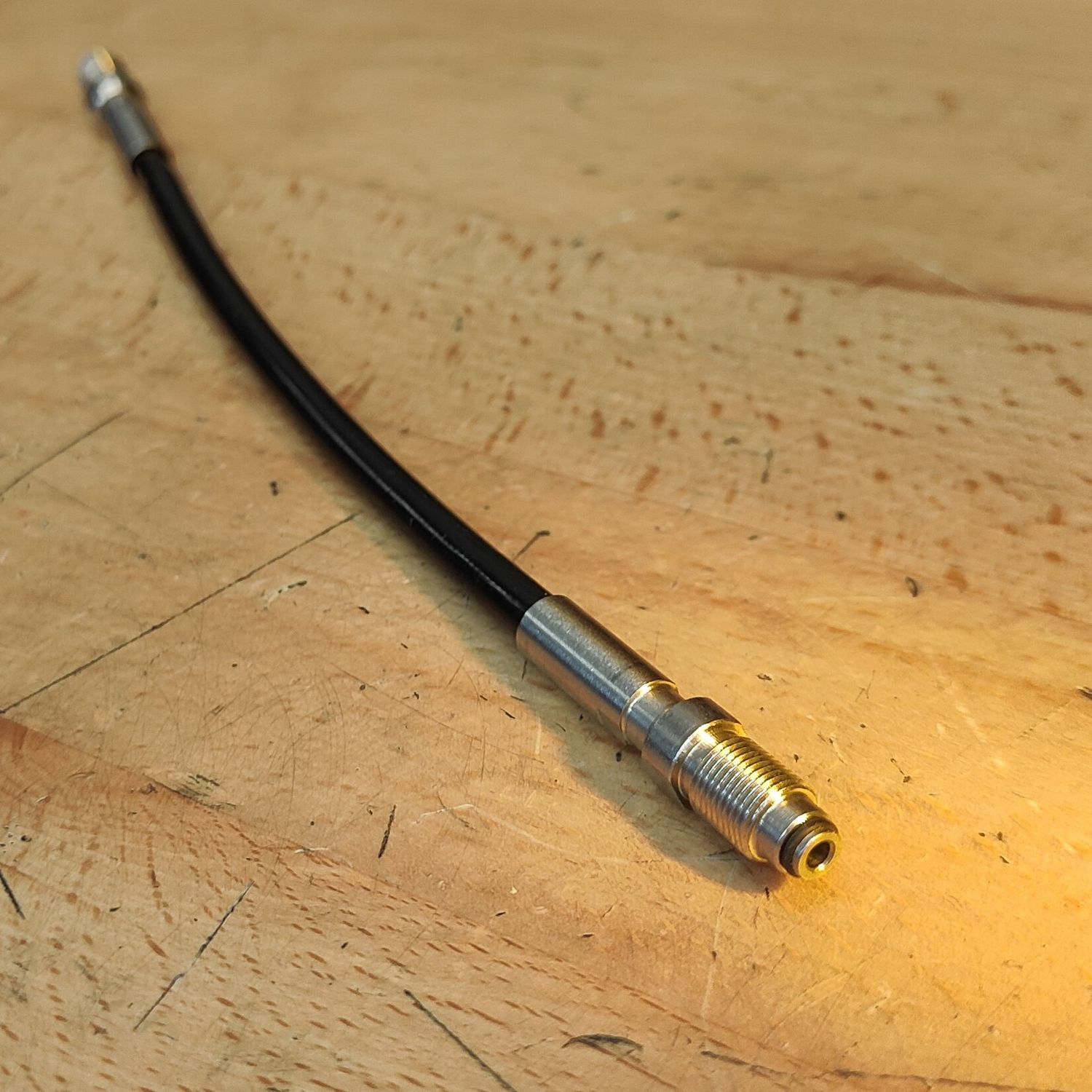 TurboBrake FlexiHose with Factory fitted Crimped Integrated TEKTRO Connector (hydraulic brake line)