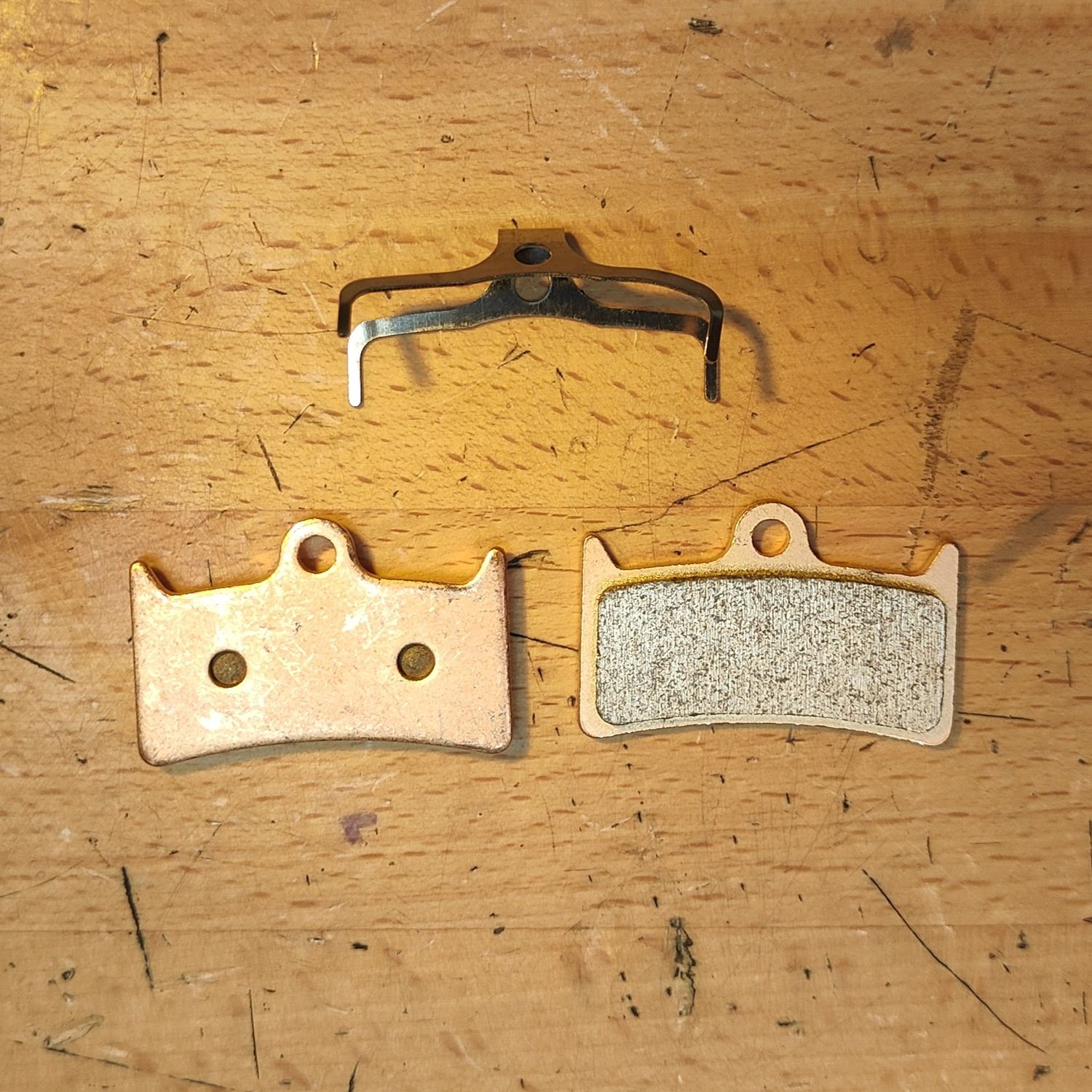 Rectangular "Ears" 4-Piston Brake Pad (Shimano M02/M03/M04), Compound: All-Metal (Gold)
