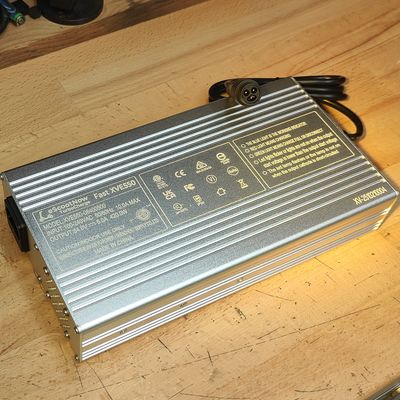 TurboCharge Fast Charger 84.0V for 72V BM-3M 5A (Teverun/Dualtron) [XVE550]