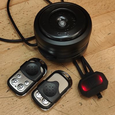 Horn &amp; Tamper Alarm with Remote - Maxi