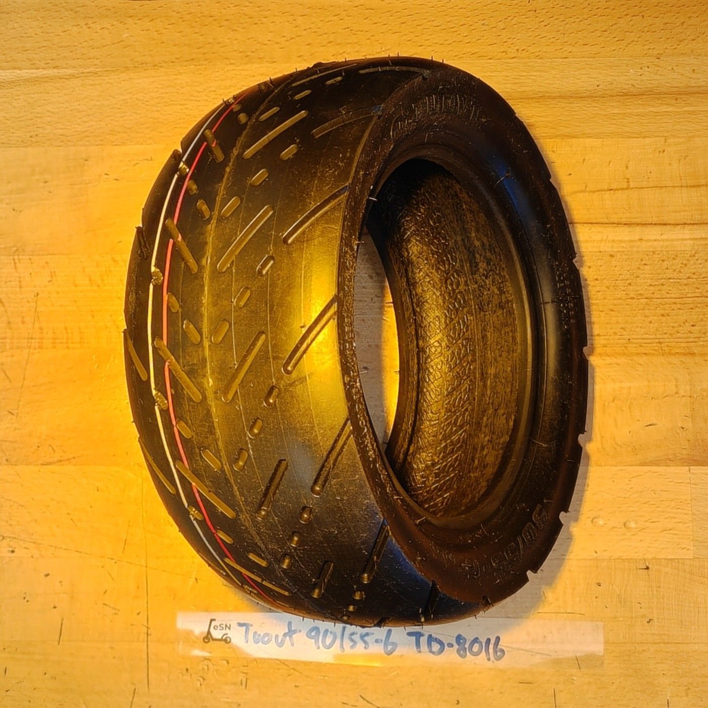 90/55-6 Road Tyre (tubeless) [Tuovt TD-8016 | Xuancheng TH-018], Variant: Tuovt TD-8016