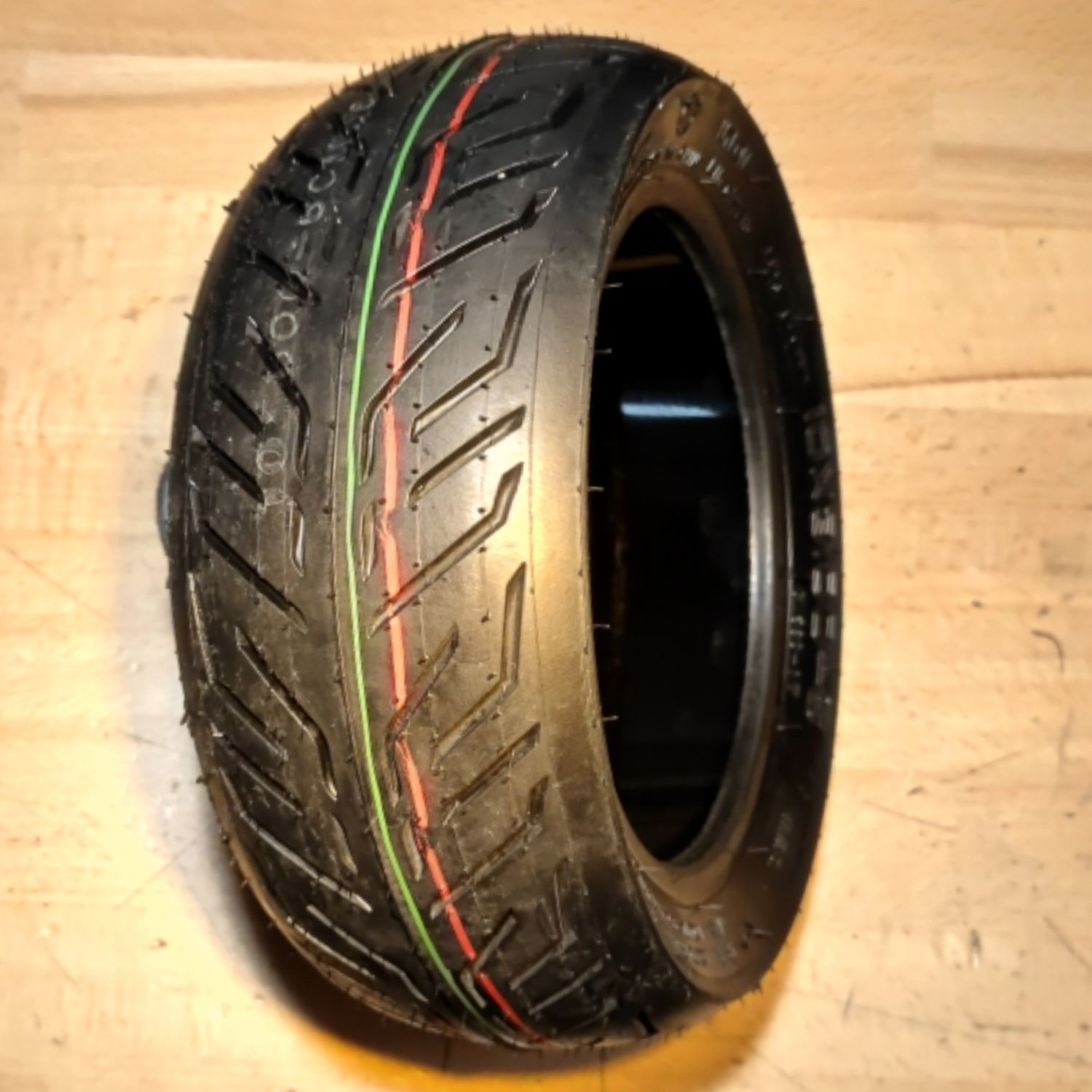 CST 10x3.00-6 Road Tyre (tubeless, SH) [CM560]
