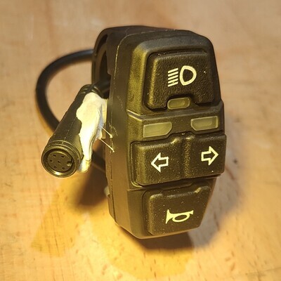 NAMI Light and Horn Switch (suit Burn-e, Klima, Stellar and Blast) NAMI Light and Horn Switch (suit Burn-e, Klima, Stellar and Blast)