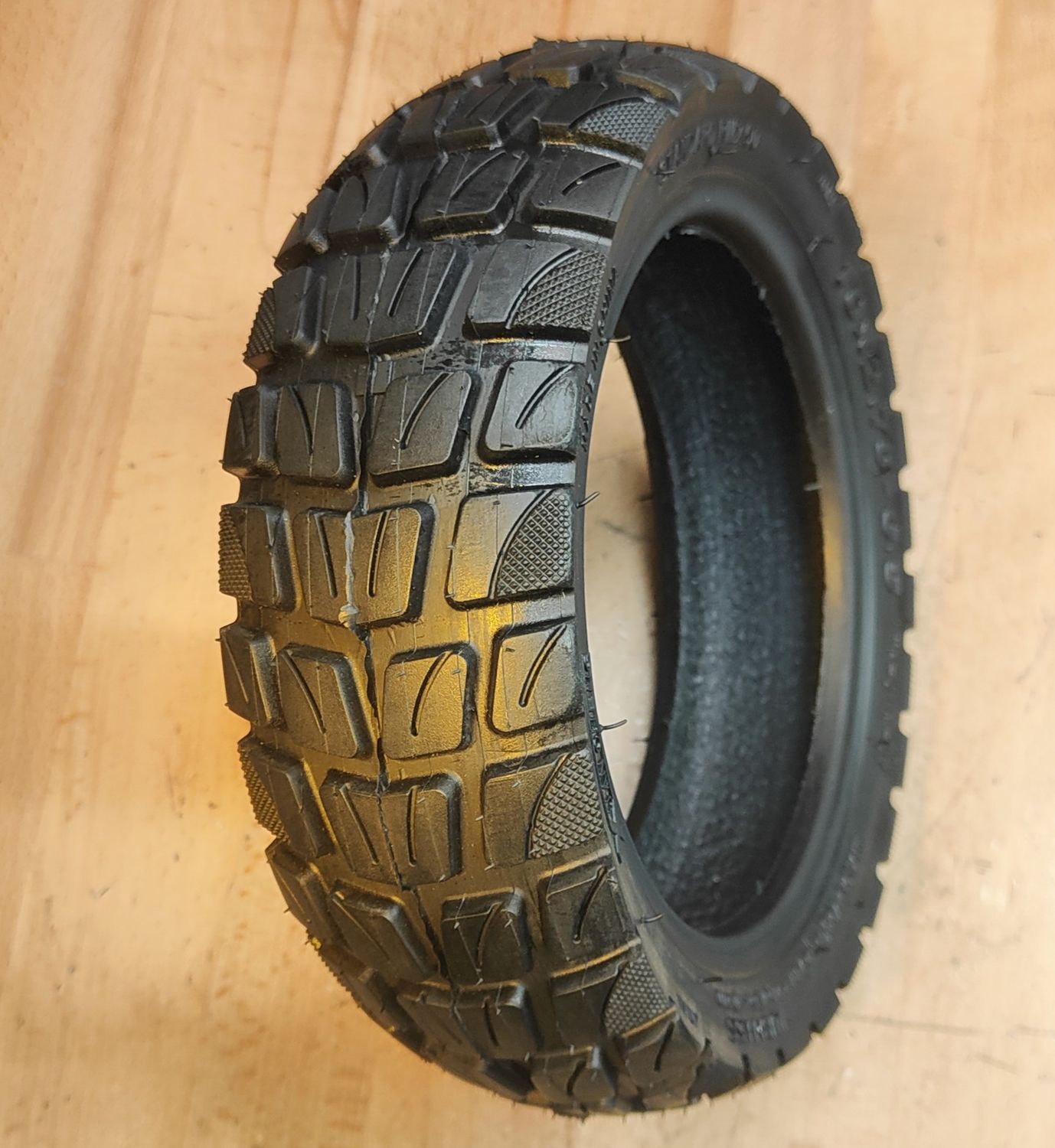 Xuancheng 10x2.75-6.5 Semi Off-Road Tyre (tubeless) [TurboTread DynoGrip TH-011A]