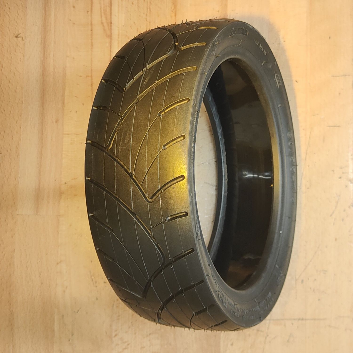 Yuanxing 80/55-7.5 Road Tyre (tubeless, SH) [CY-325 28F]