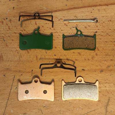 Rectangular "Ears" 4-Piston Brake Pad (Shimano M02/M03/M04)