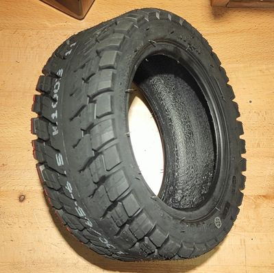 ULIP 90/55-6 Road Tyre (tubeless, OSH) [HP-1003]