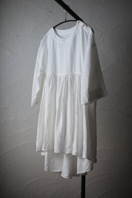 リネン ギャザーフレアブラウス Linen blouse 白/White