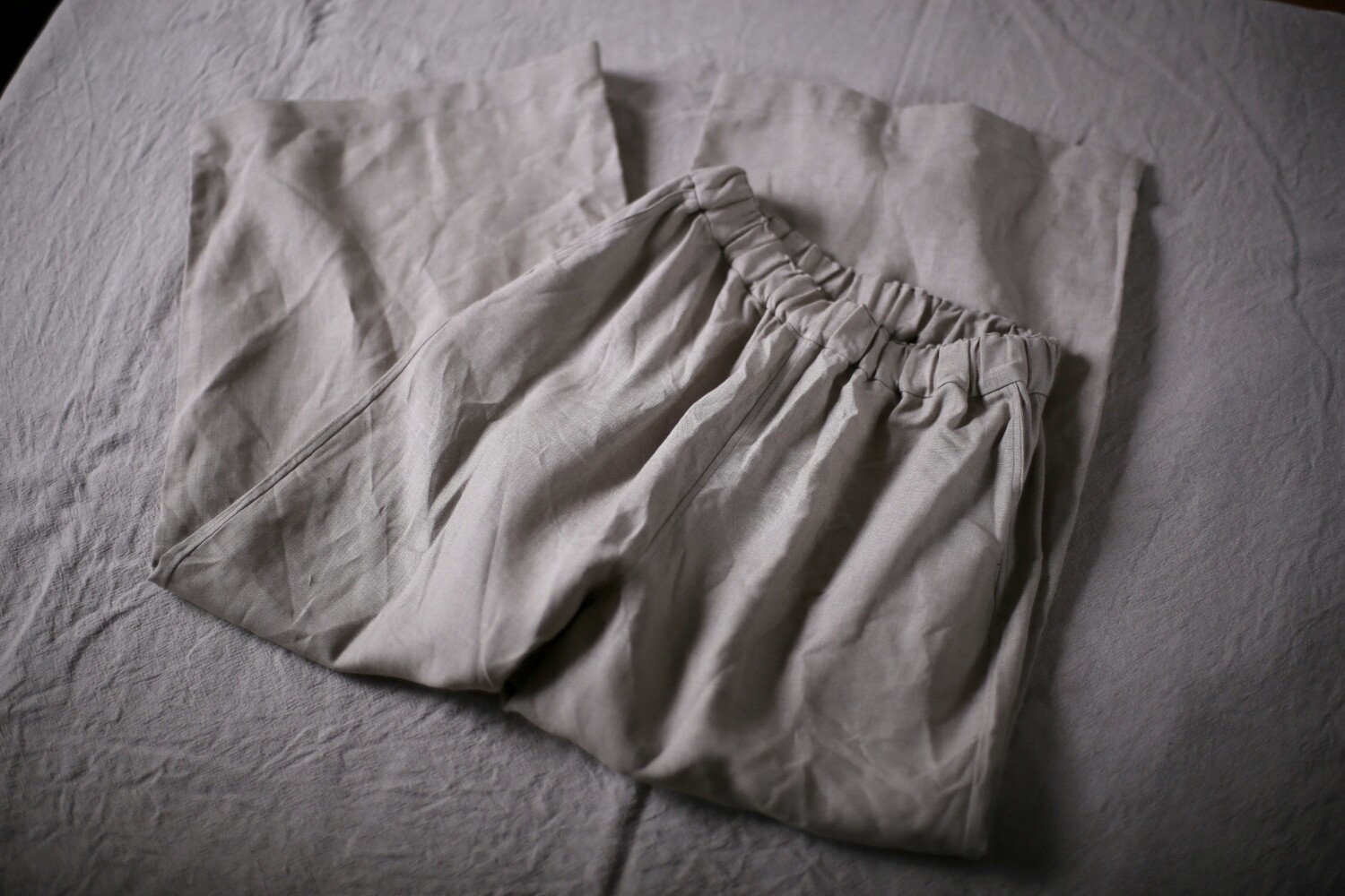 リネン ワイドパンツ Wide-leg linen pants 生成り/Neutral