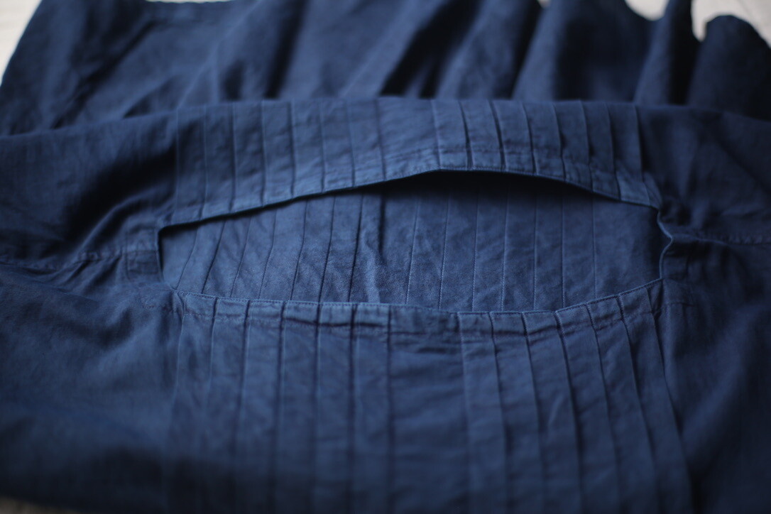 Khadi cotton tucked blouse「紺/Navy」