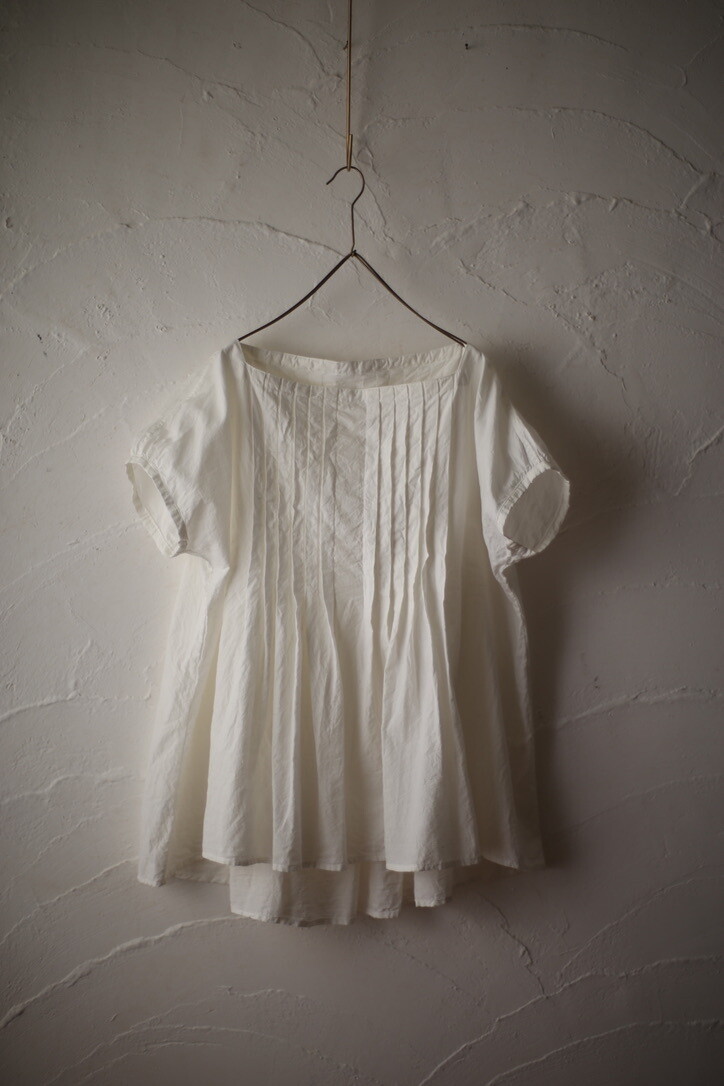 Khadi cotton tucked blouse: Natural