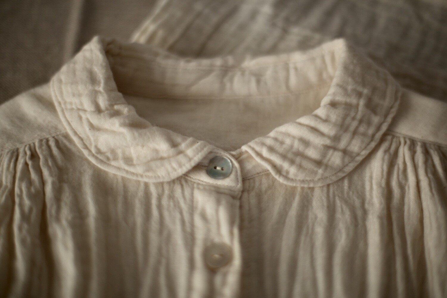 コットン ダブルガーゼブラウス Cotton double gauze blouse 「生成り/Neutral」