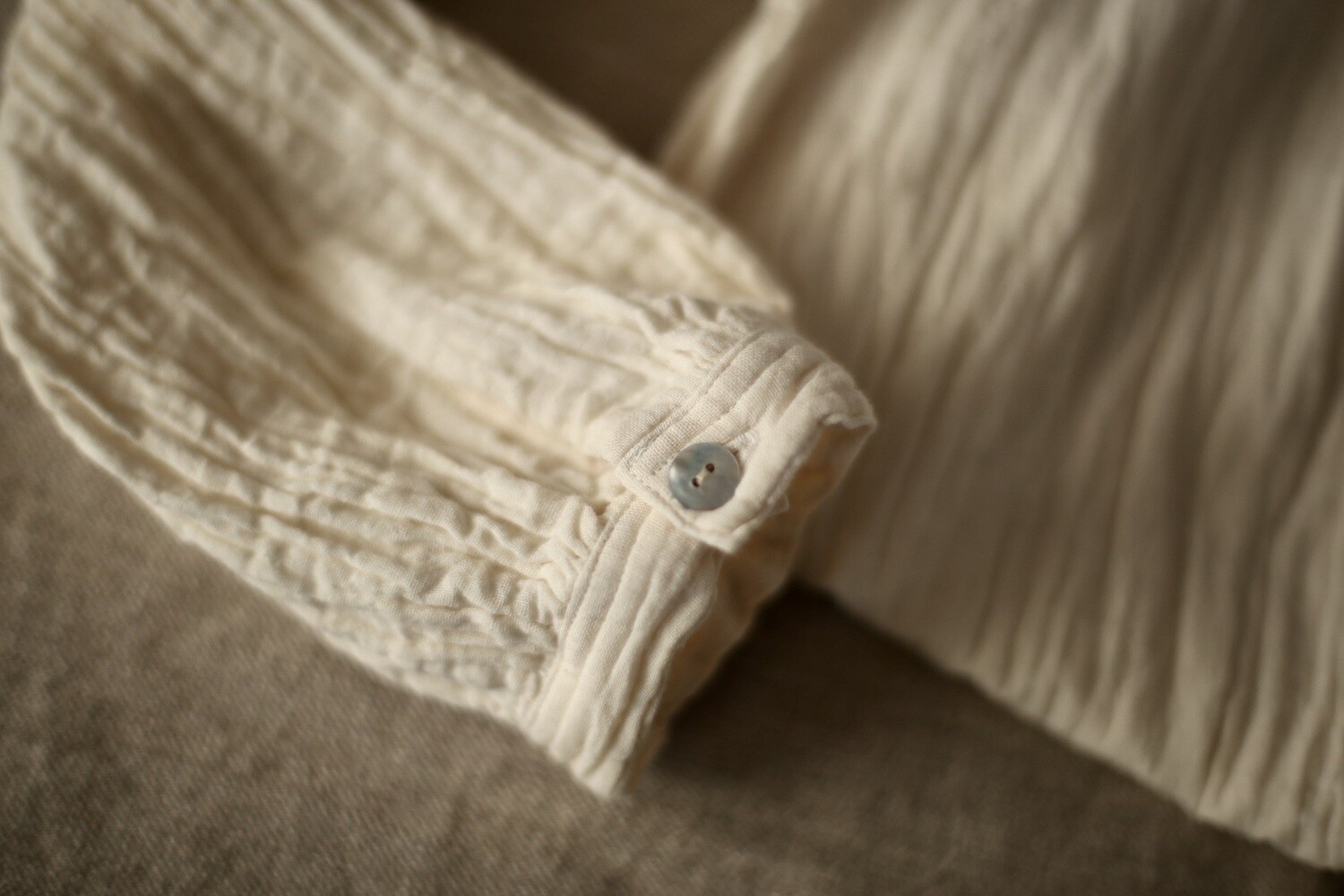 コットン ダブルガーゼブラウス Cotton double gauze blouse 「生成り/Neutral」