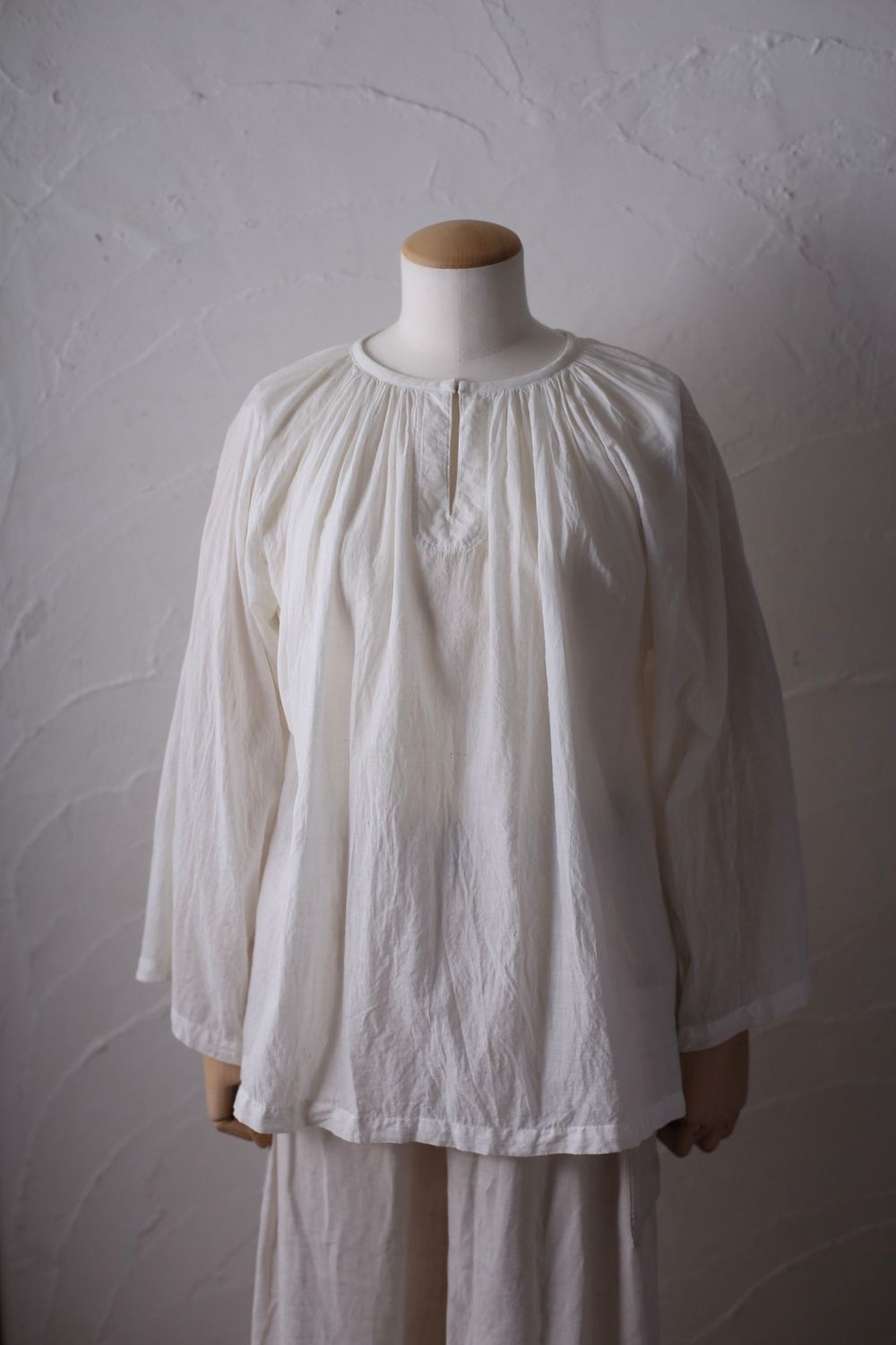 カディコットン 200カウントブラウス/Khadi cotton pullover blouse「オフ/Neutral」