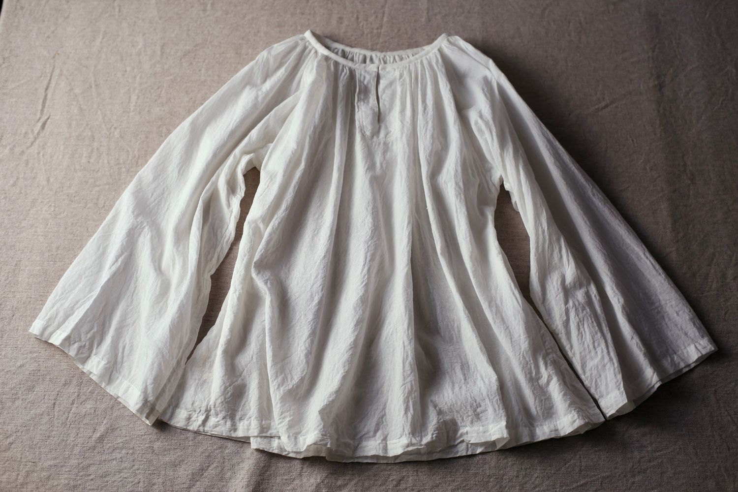 カディコットン 200カウントブラウス/Khadi cotton pullover blouse「オフ/Neutral」
