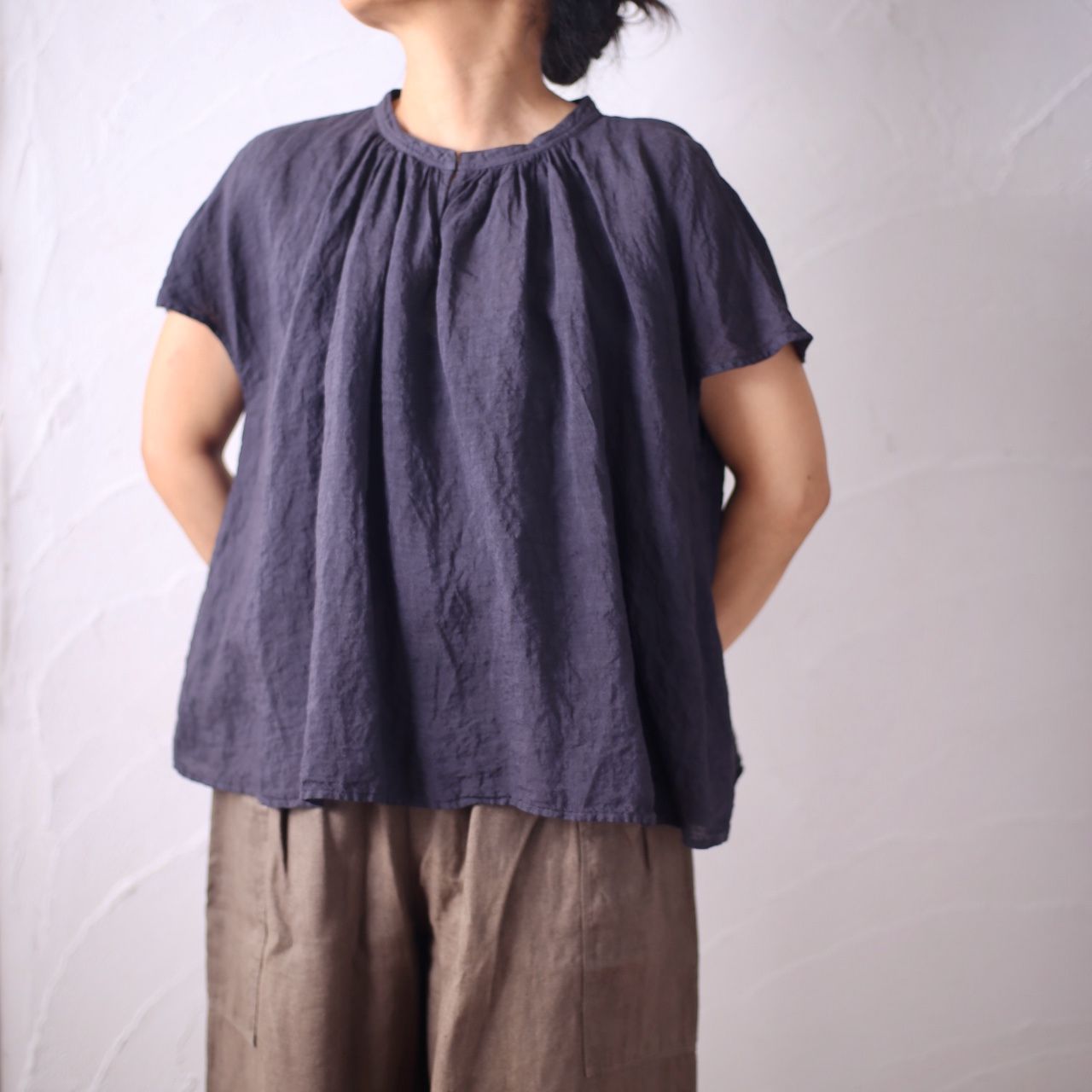 リネン フレンチスリーブブラウス Linen french sleeve blouse 「藍/Indigo」