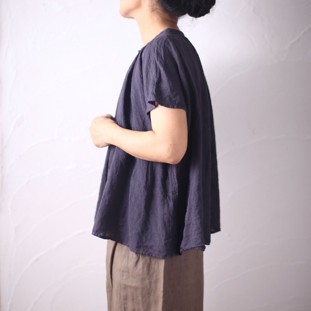 リネン フレンチスリーブブラウス Linen french sleeve blouse 「藍/Indigo」